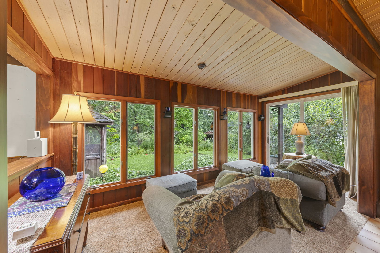66 S 2nd Avenue, Lombard, IL 60148