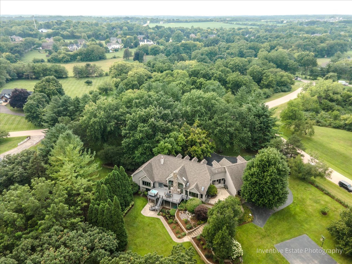 6N729 Old Homestead Road, St. Charles, IL 60175