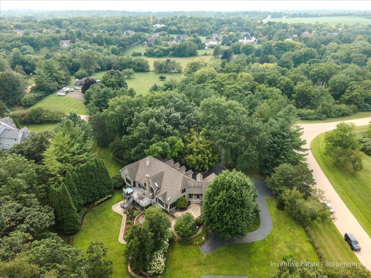 6N729 Old Homestead Road, St. Charles, IL 60175