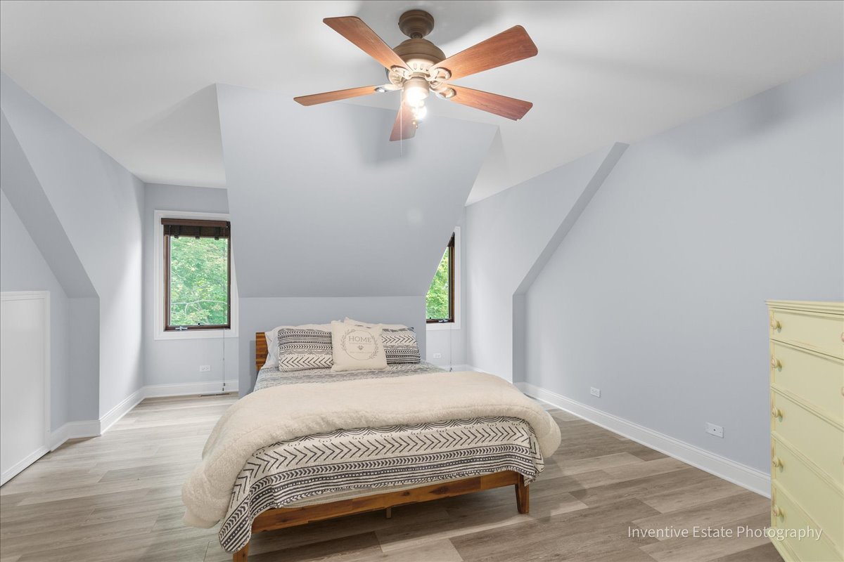 6N729 Old Homestead Road, St. Charles, IL 60175