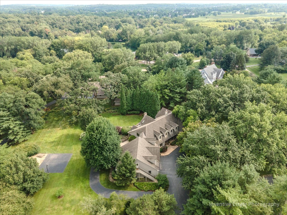 6N729 Old Homestead Road, St. Charles, IL 60175