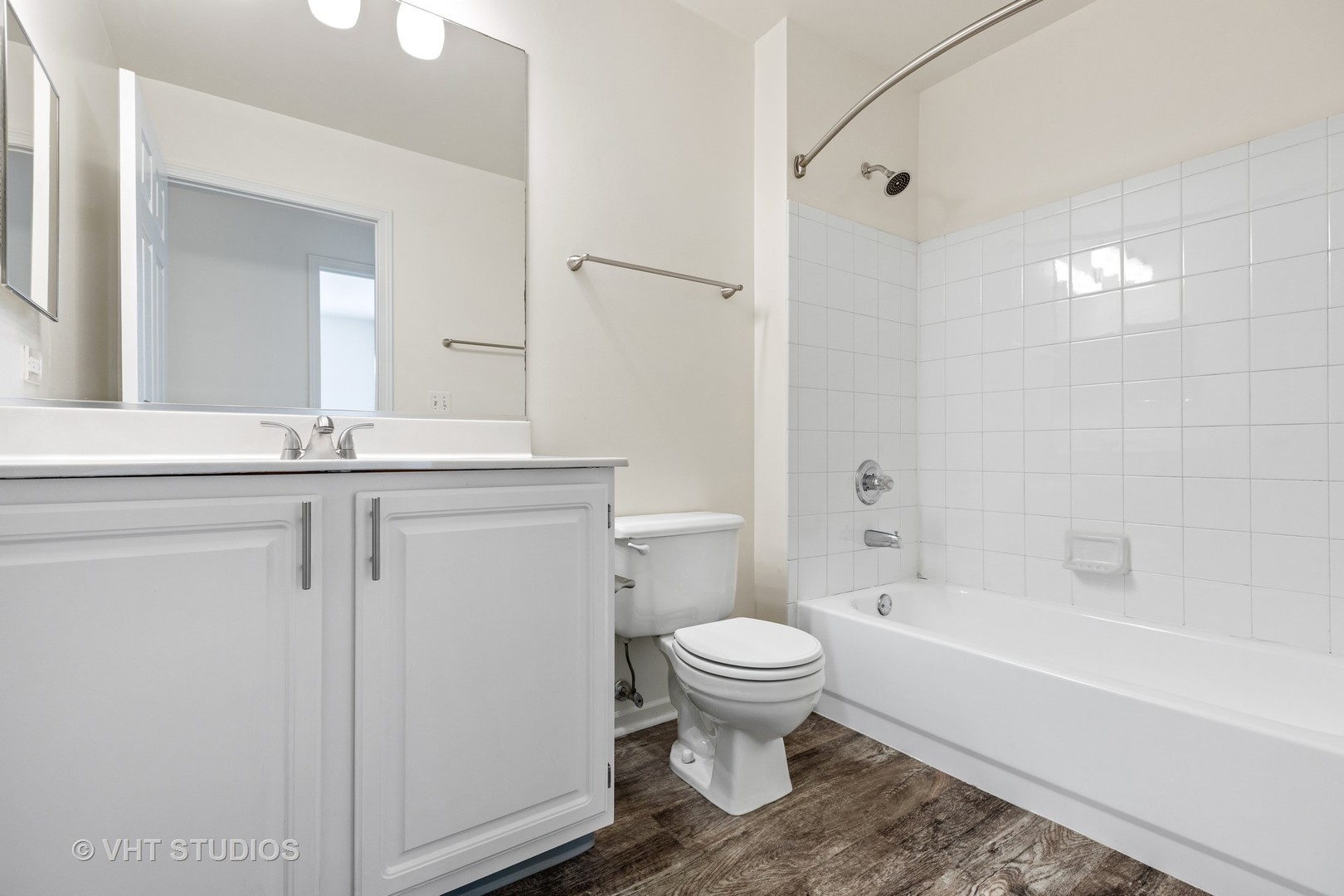 80 Gershwin Court #80, Wheaton, IL 60189