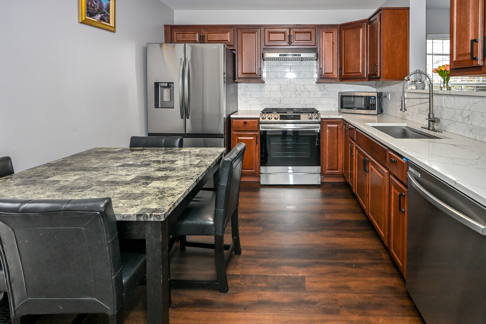 91 W Big Horn Drive, Hainesville, IL 60073