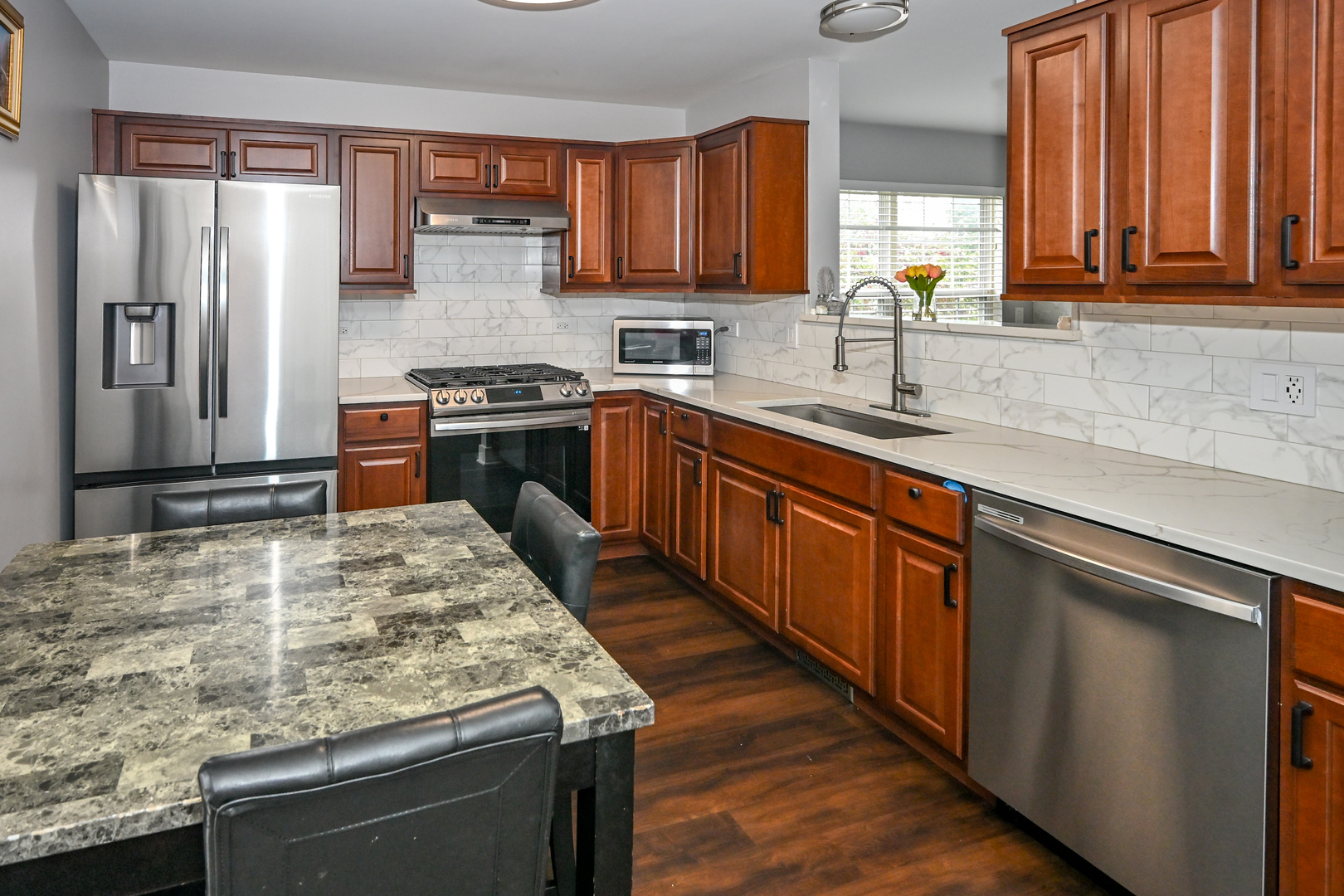 91 W Big Horn Drive, Hainesville, IL 60073