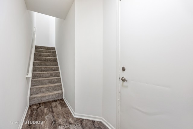 122 Brahms Circle #122, Wheaton, IL 60189