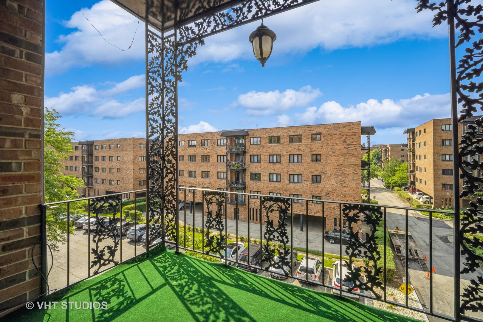 9375 Landings Lane #407, Des Plaines, IL 60016