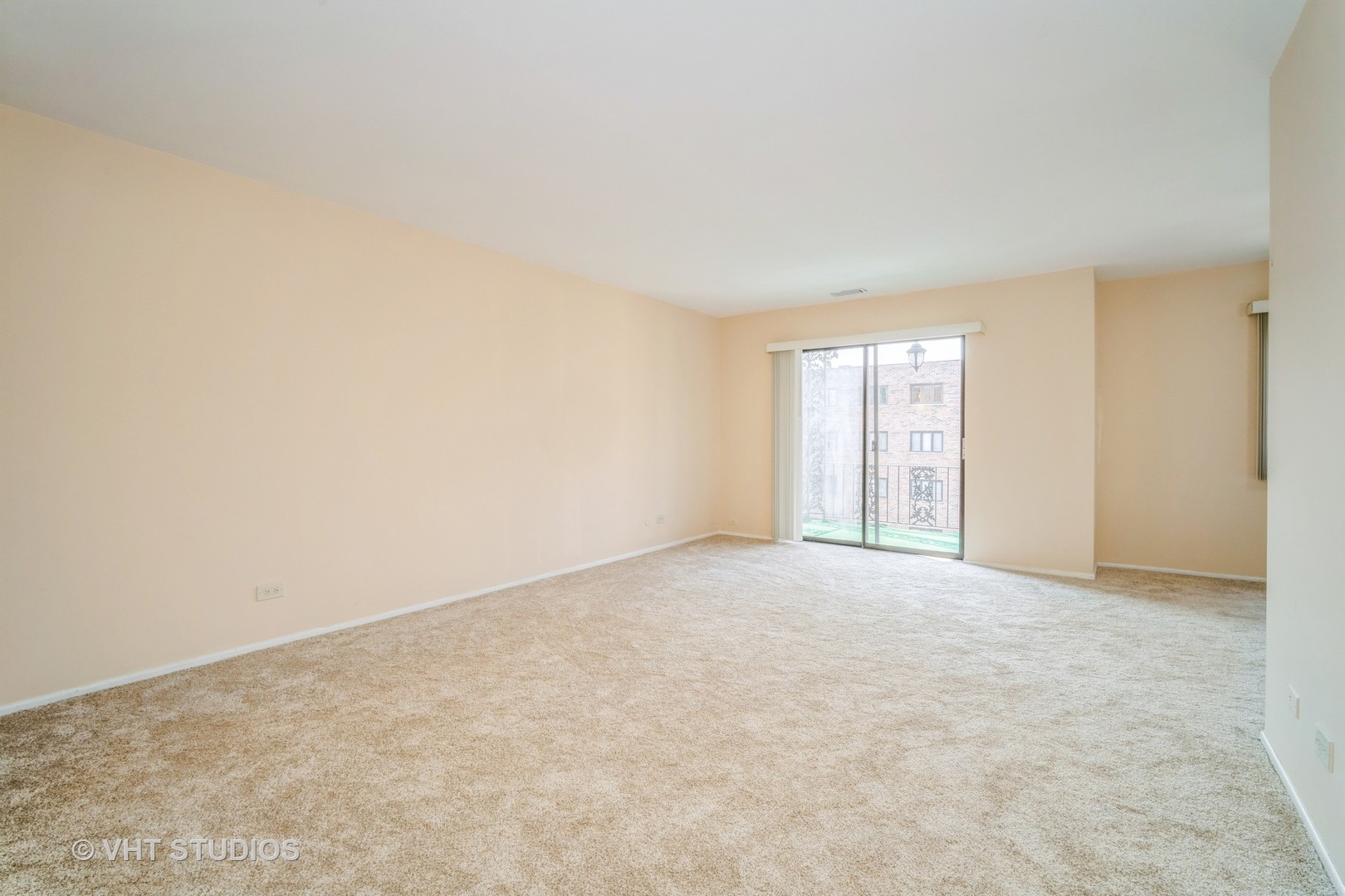 9375 Landings Lane #407, Des Plaines, IL 60016