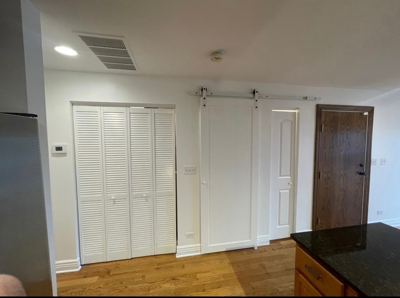 5652 W 63rd Street #2W, Chicago, IL 60638