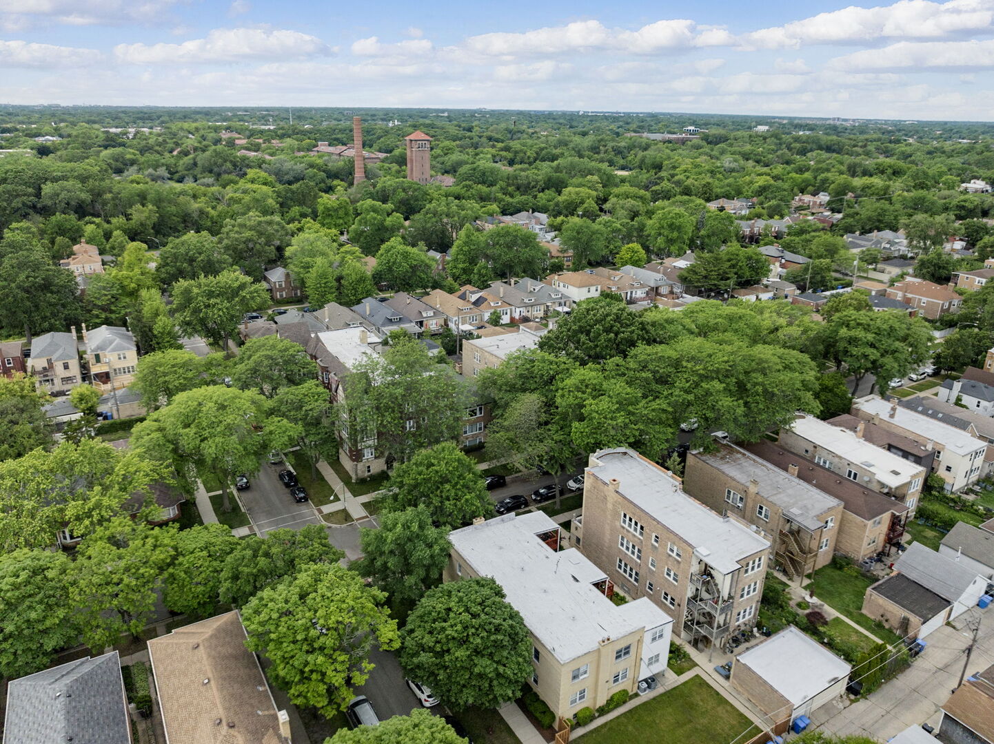 5706 N Saint Louis Avenue, Chicago, IL 60659