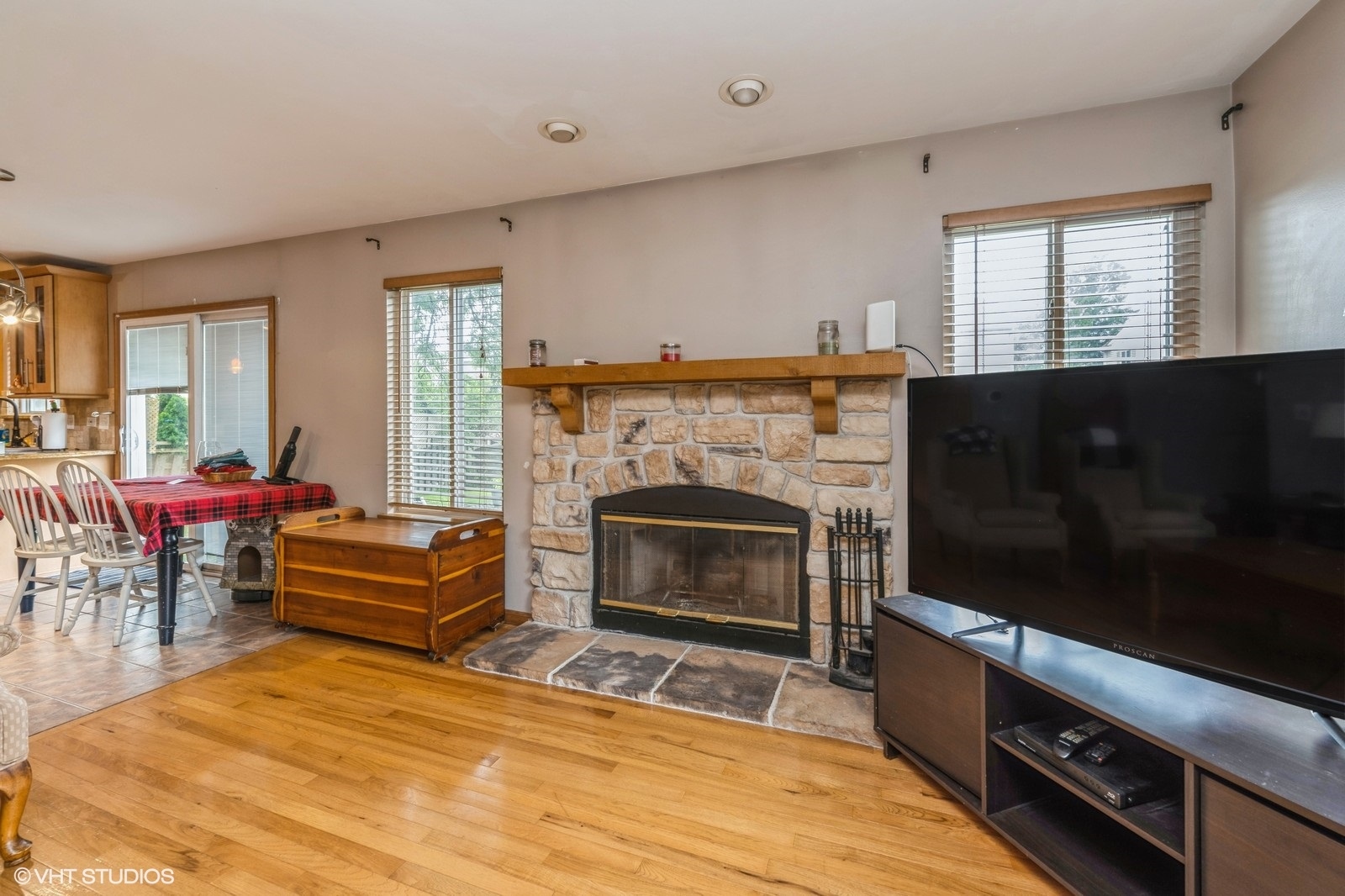 10036 Ashley Court, Huntley, IL 60142