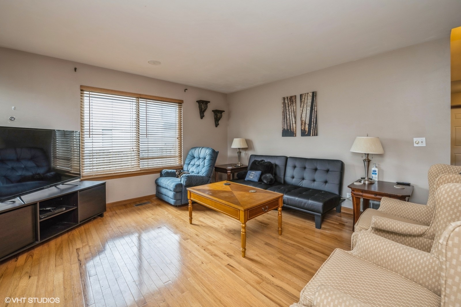 10036 Ashley Court, Huntley, IL 60142
