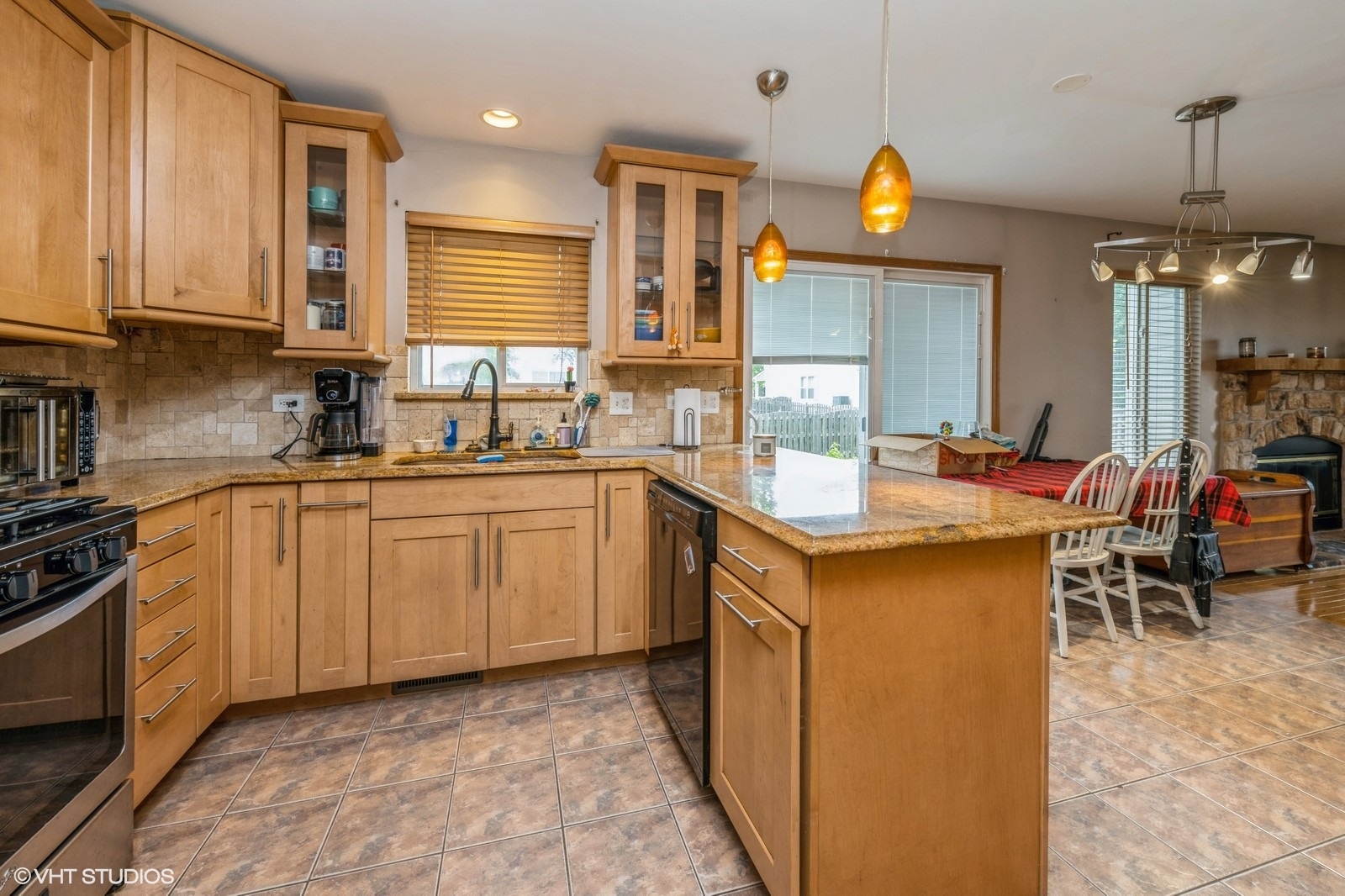 10036 Ashley Court, Huntley, IL 60142