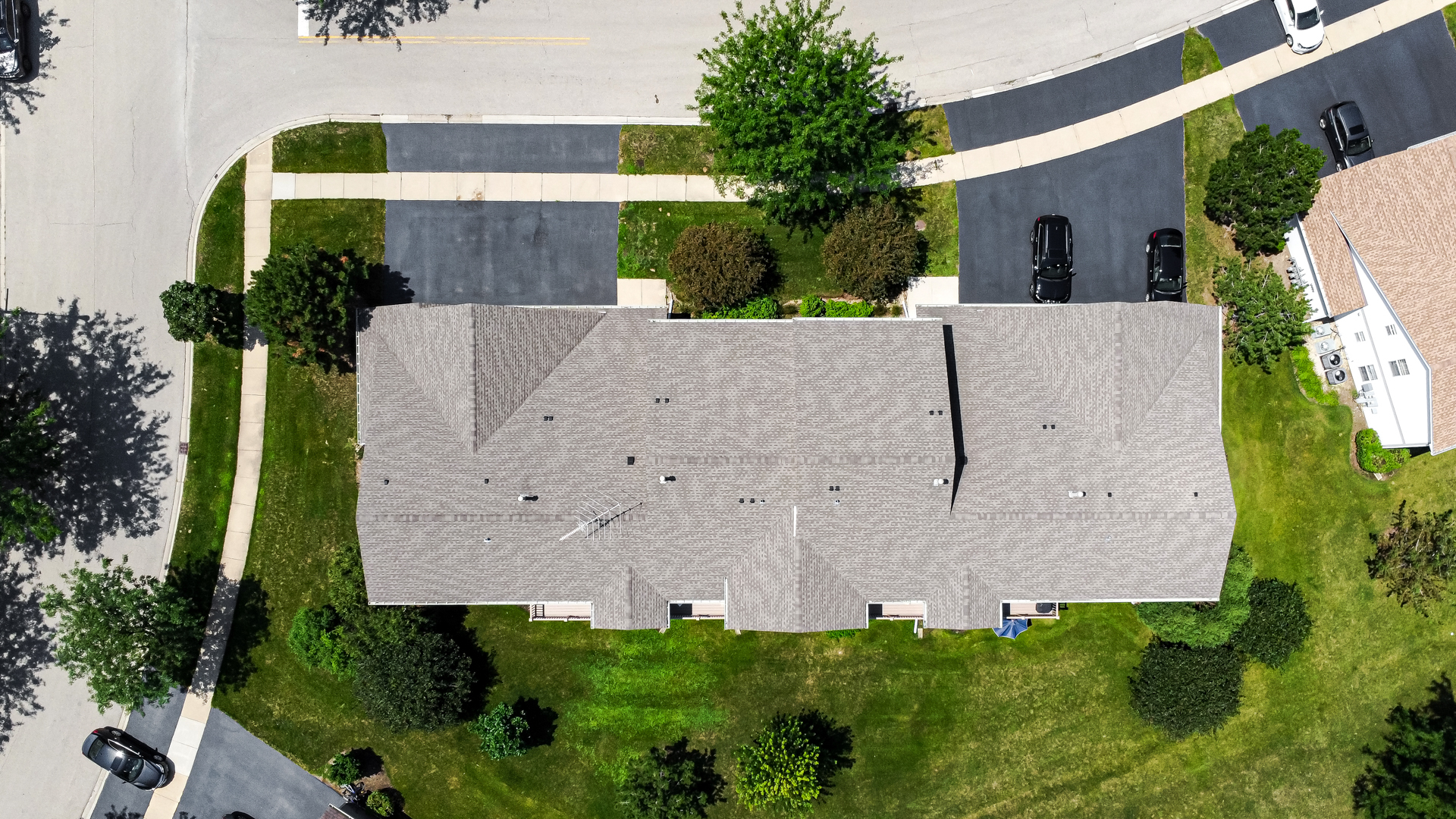 1324 N Red Oak Circle #3, Round Lake Beach, IL 60073