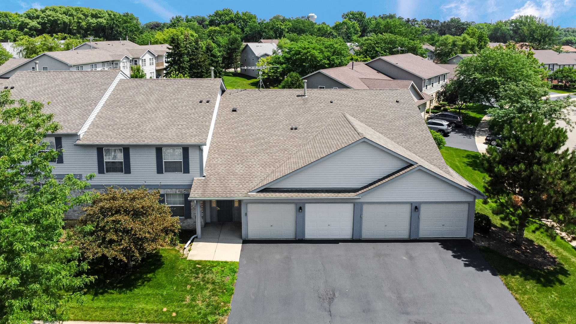 1324 N Red Oak Circle #3, Round Lake Beach, IL 60073