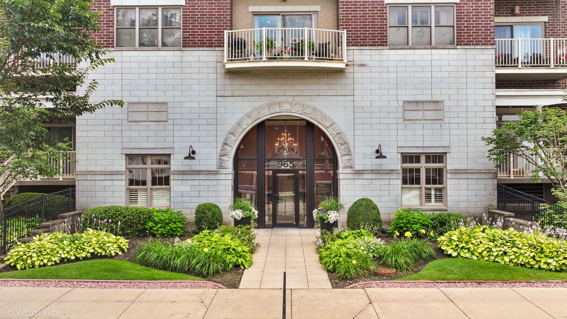 965 Rogers Street #402, Downers Grove, IL 60515
