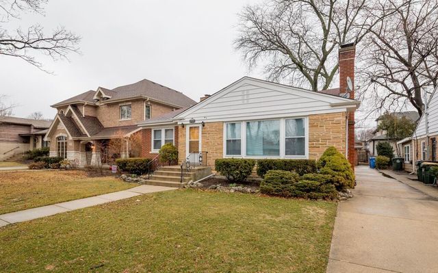 1705 S Crescent Avenue, Park Ridge, IL 60068