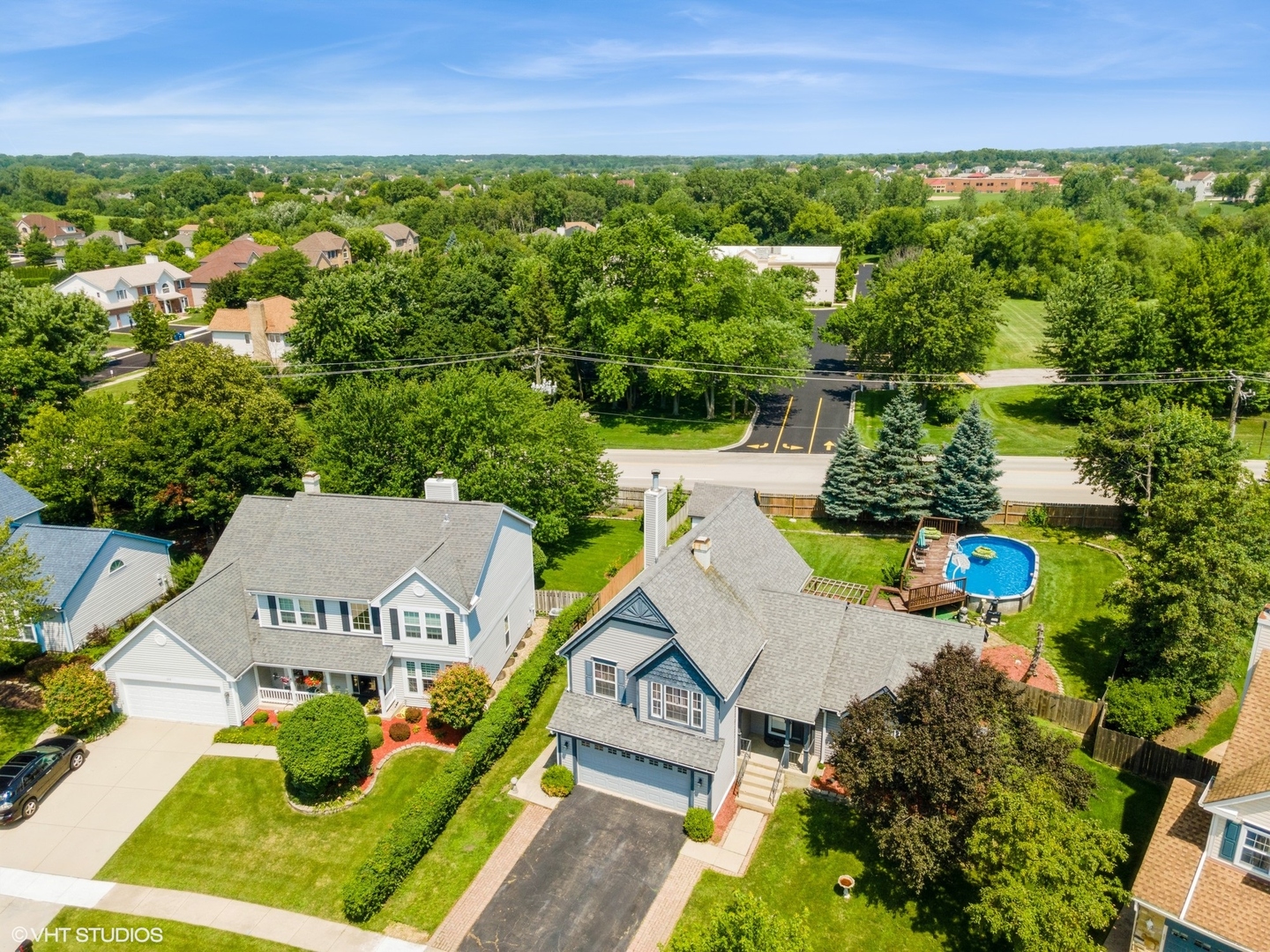 272 Village Lane, Bartlett, IL 60103