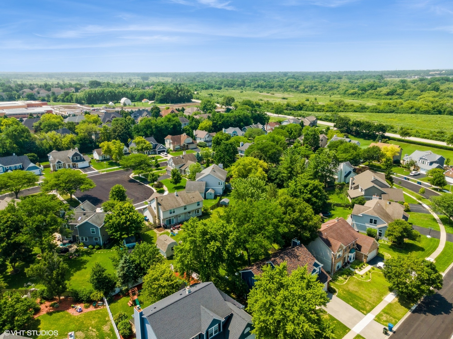 272 Village Lane, Bartlett, IL 60103