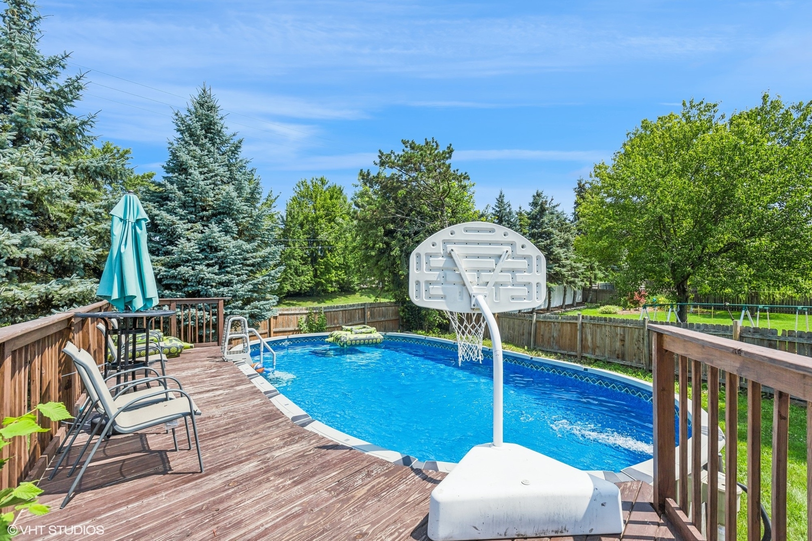 272 Village Lane, Bartlett, IL 60103