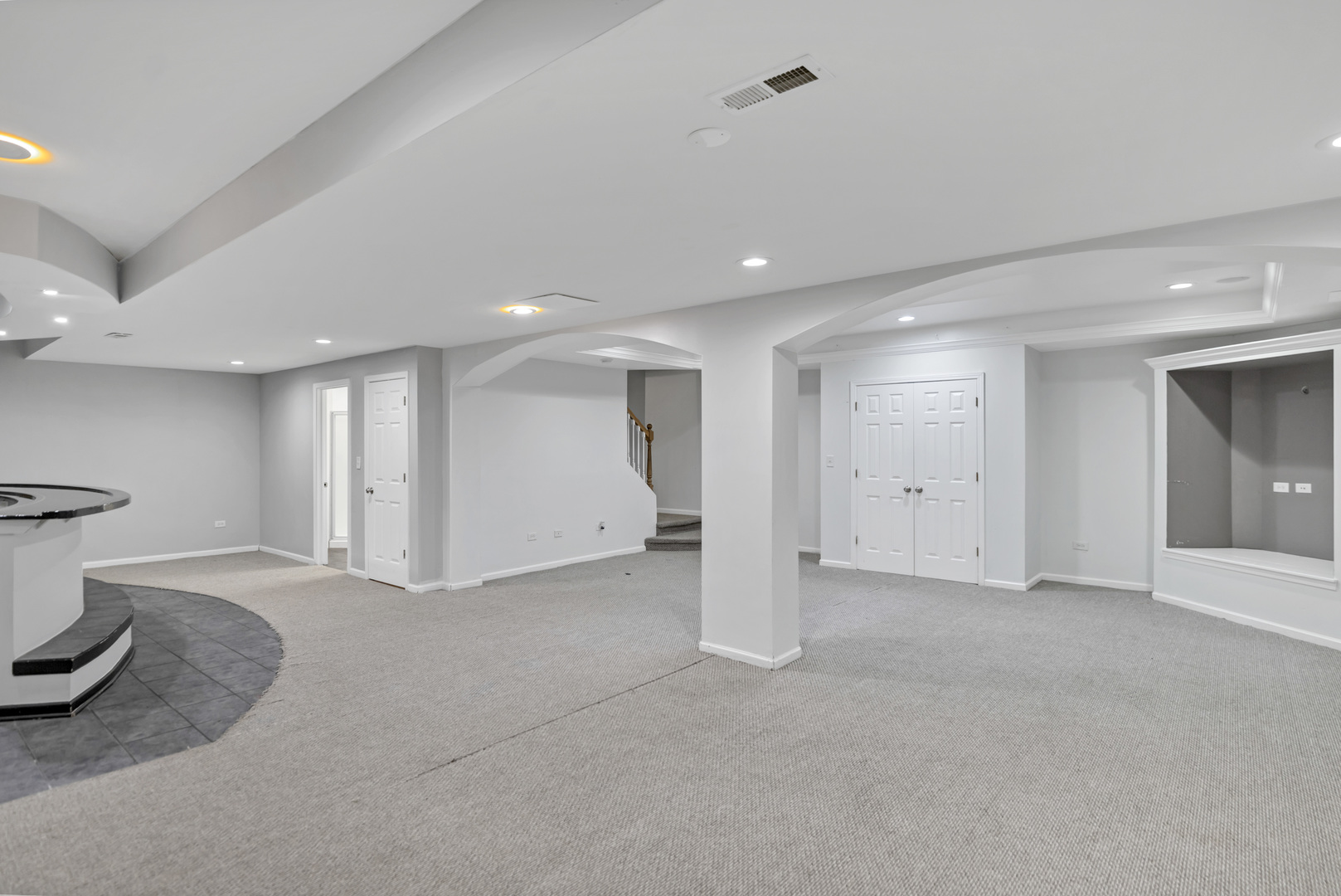 315 E Madison Street, Lombard, IL 60148