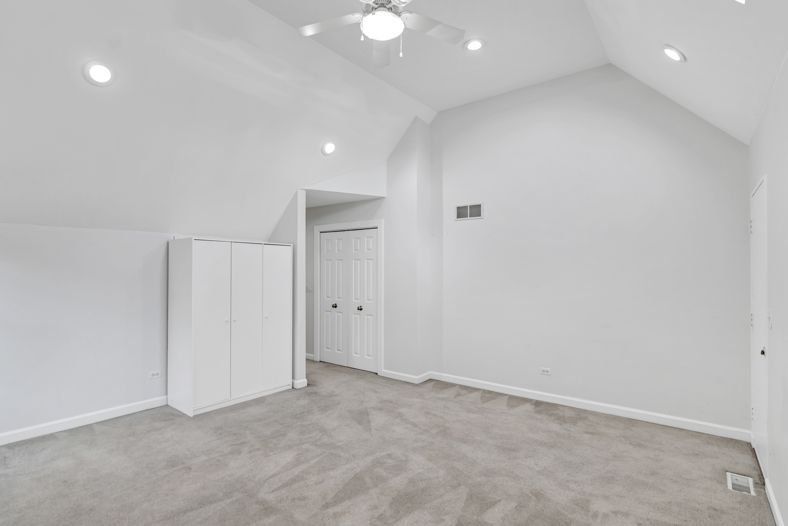 315 E Madison Street, Lombard, IL 60148