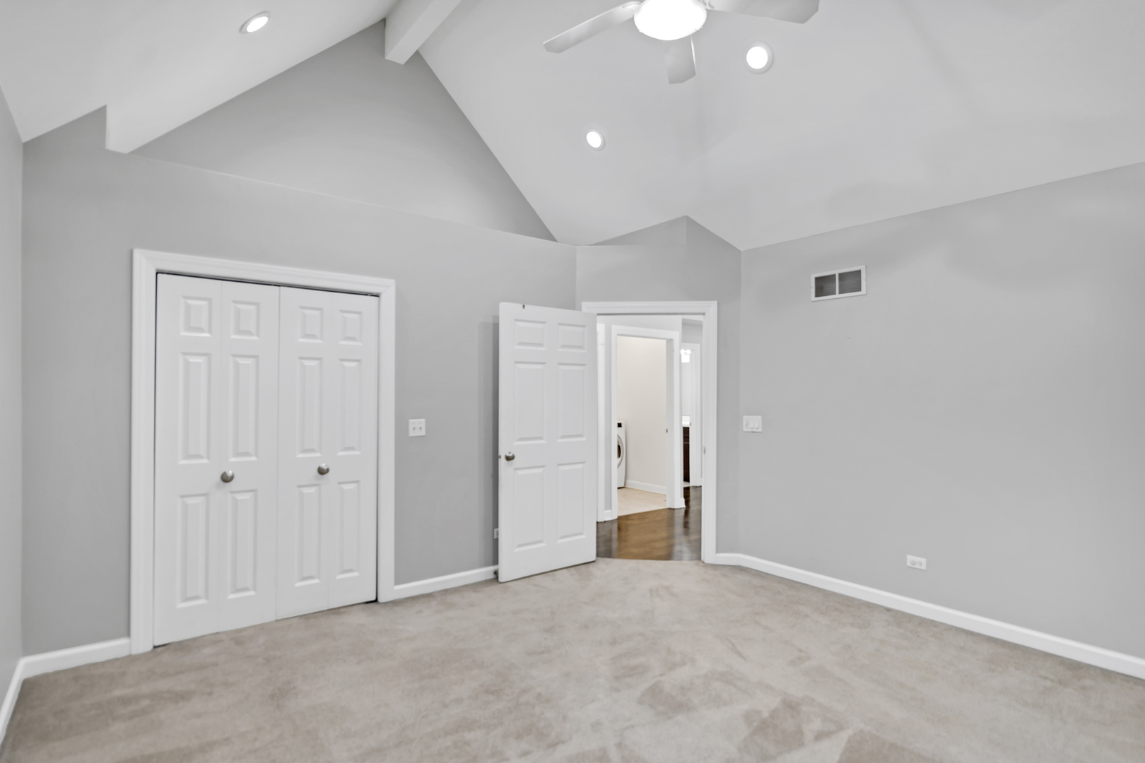 315 E Madison Street, Lombard, IL 60148