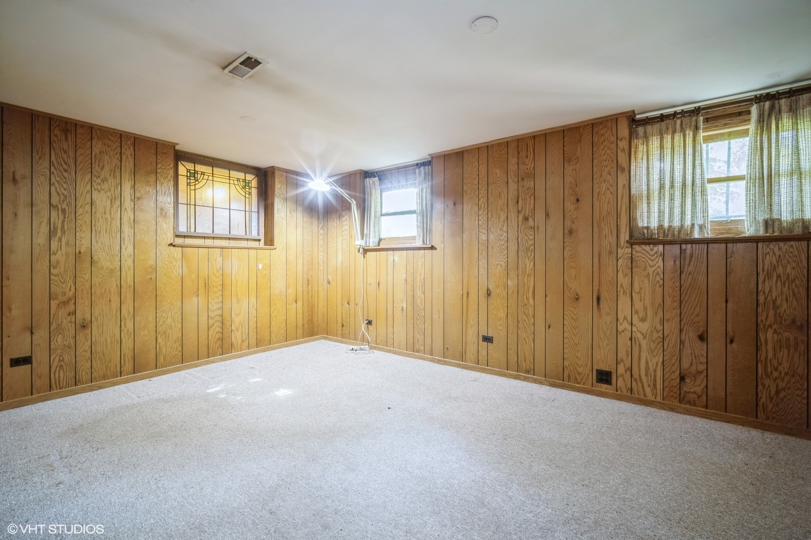 1950 Strenger Lane, Riverwoods, IL 60015
