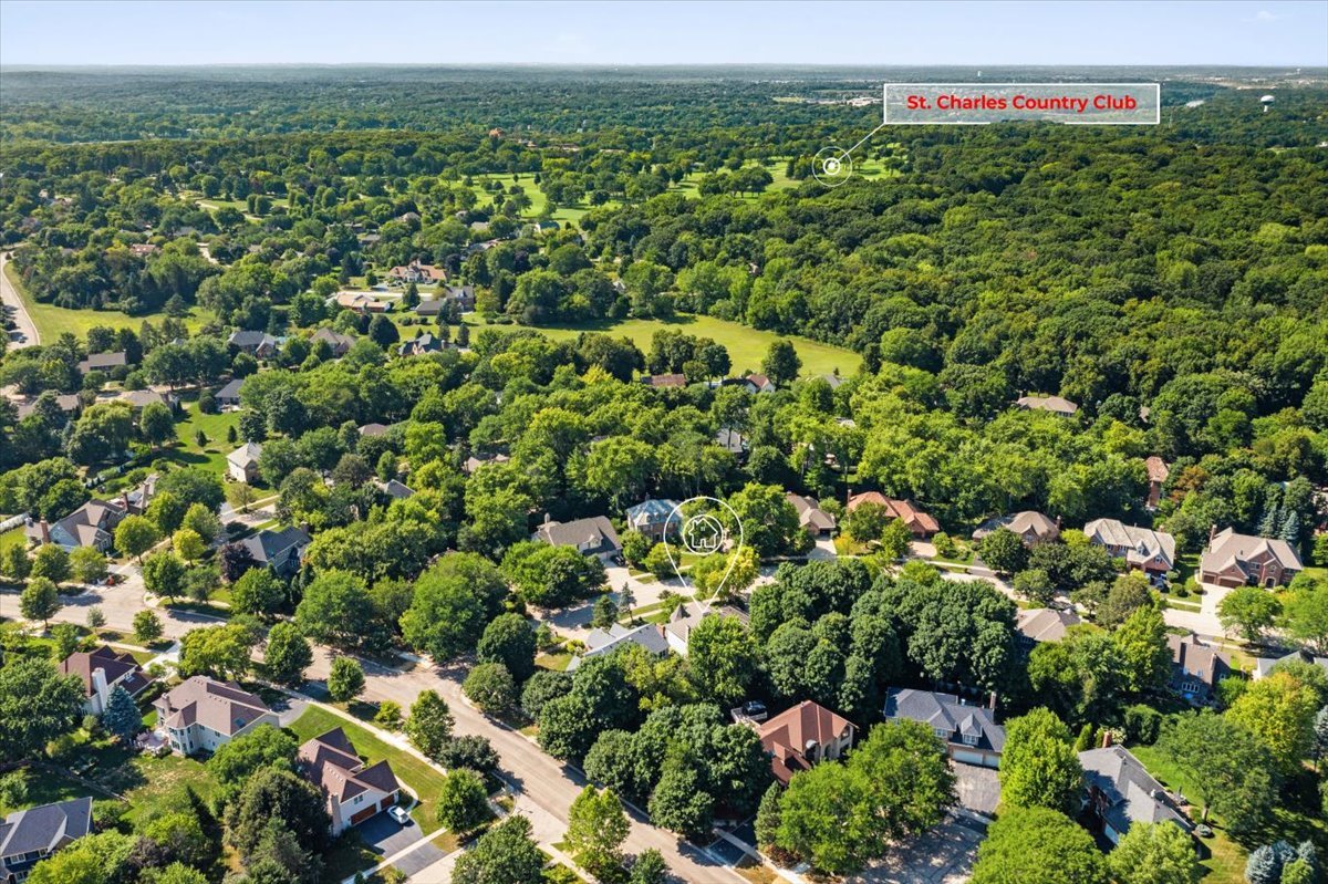 1006 Thoroughbred Circle, St. Charles, IL 60174