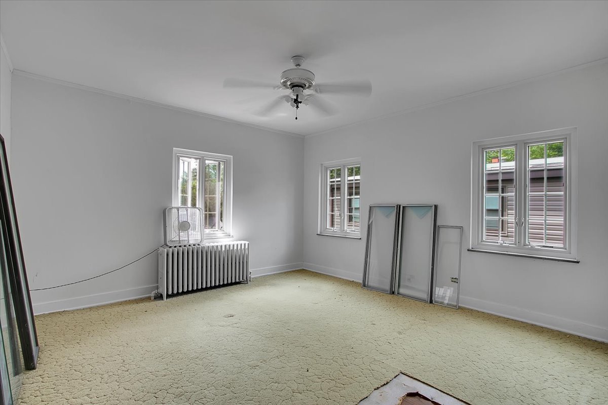 2324 Marston Lane, Flossmoor, IL 60422