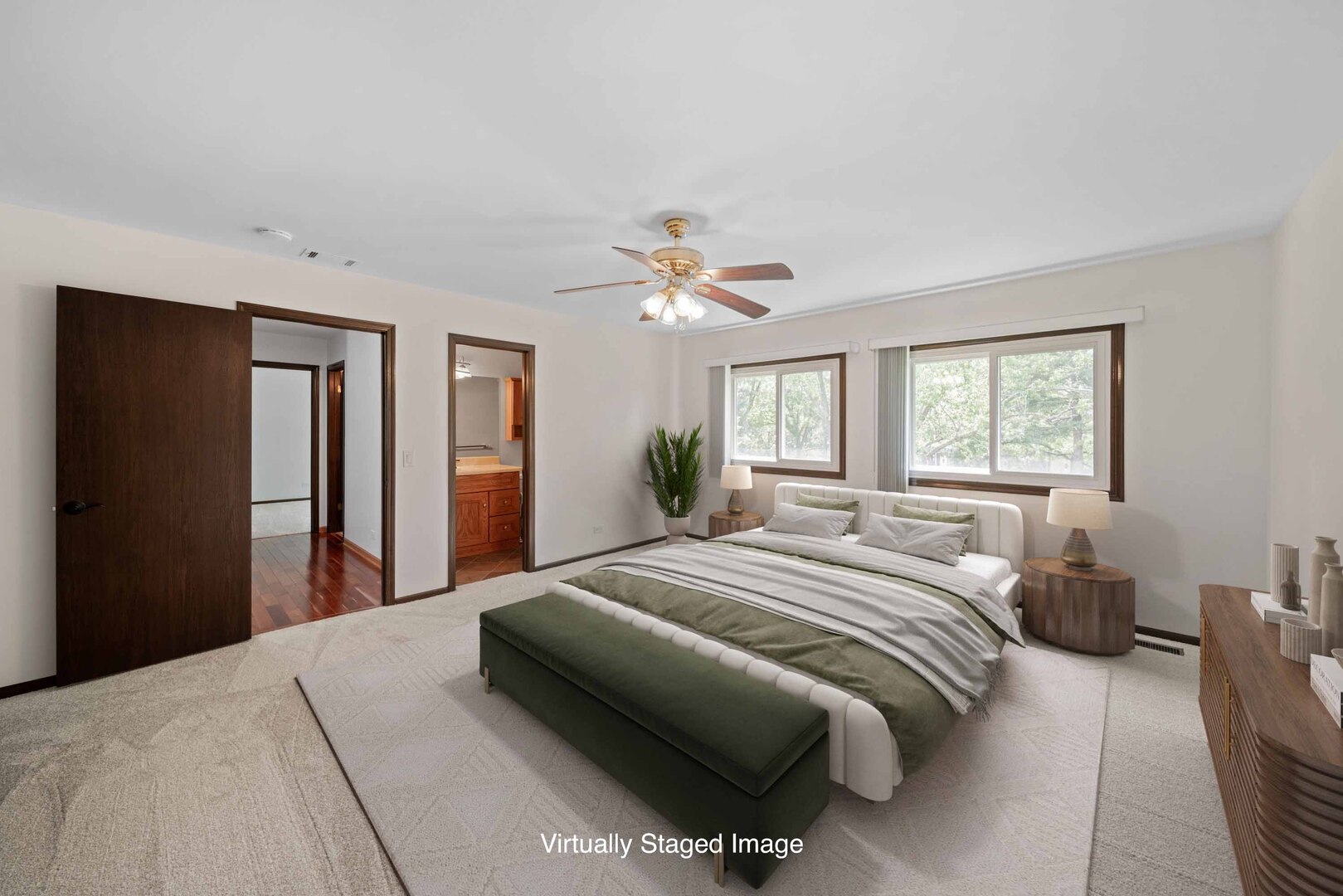 720 Dunhill Drive, Buffalo Grove, IL 60089