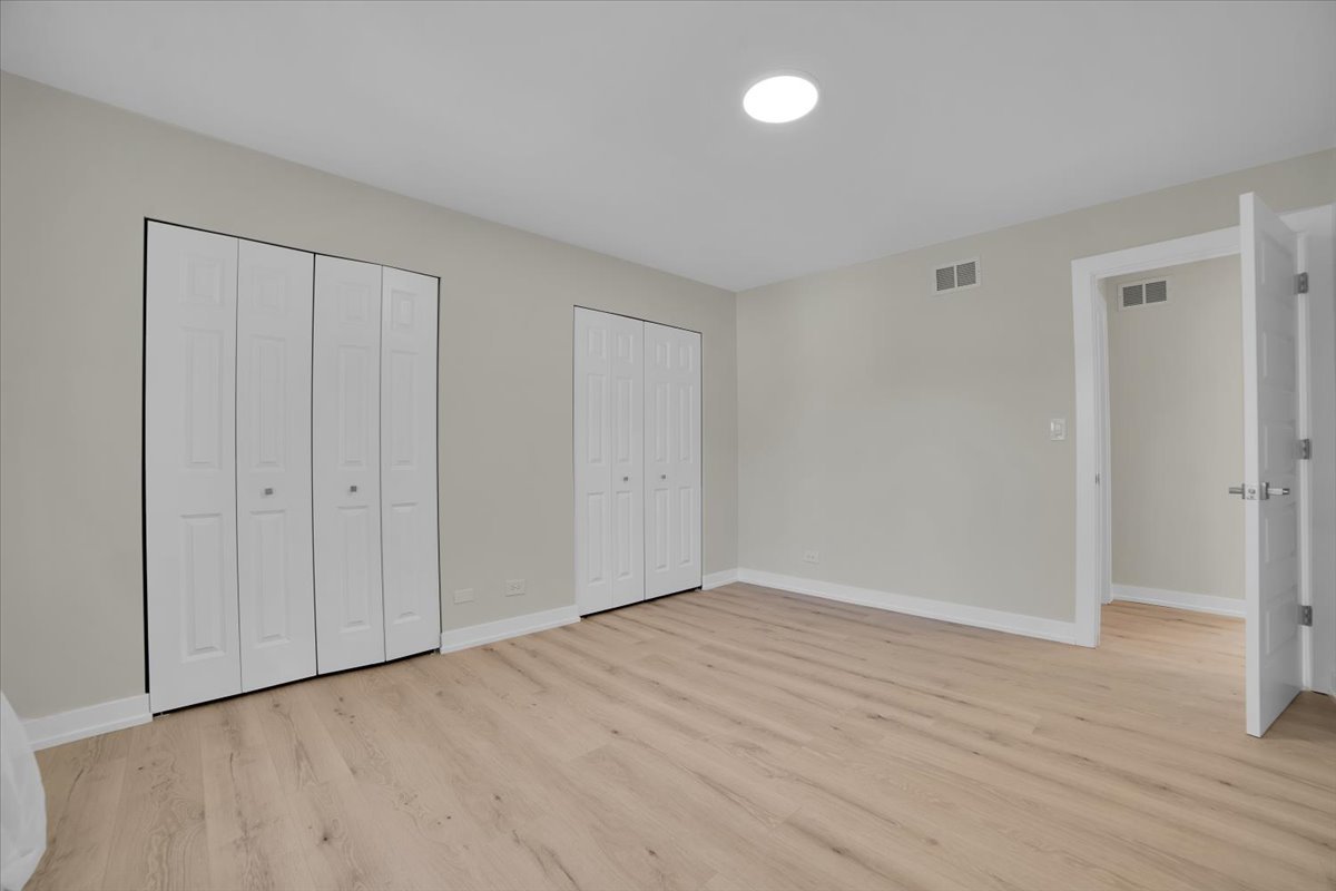 712 Stacie Court, Naperville, IL 60563