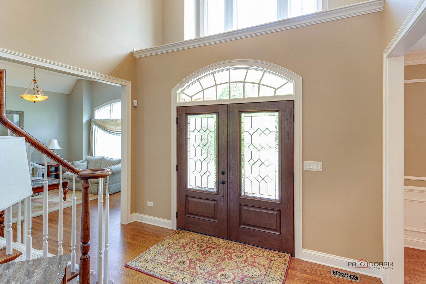 1304 Lingonberry Court, Libertyville, IL 60048