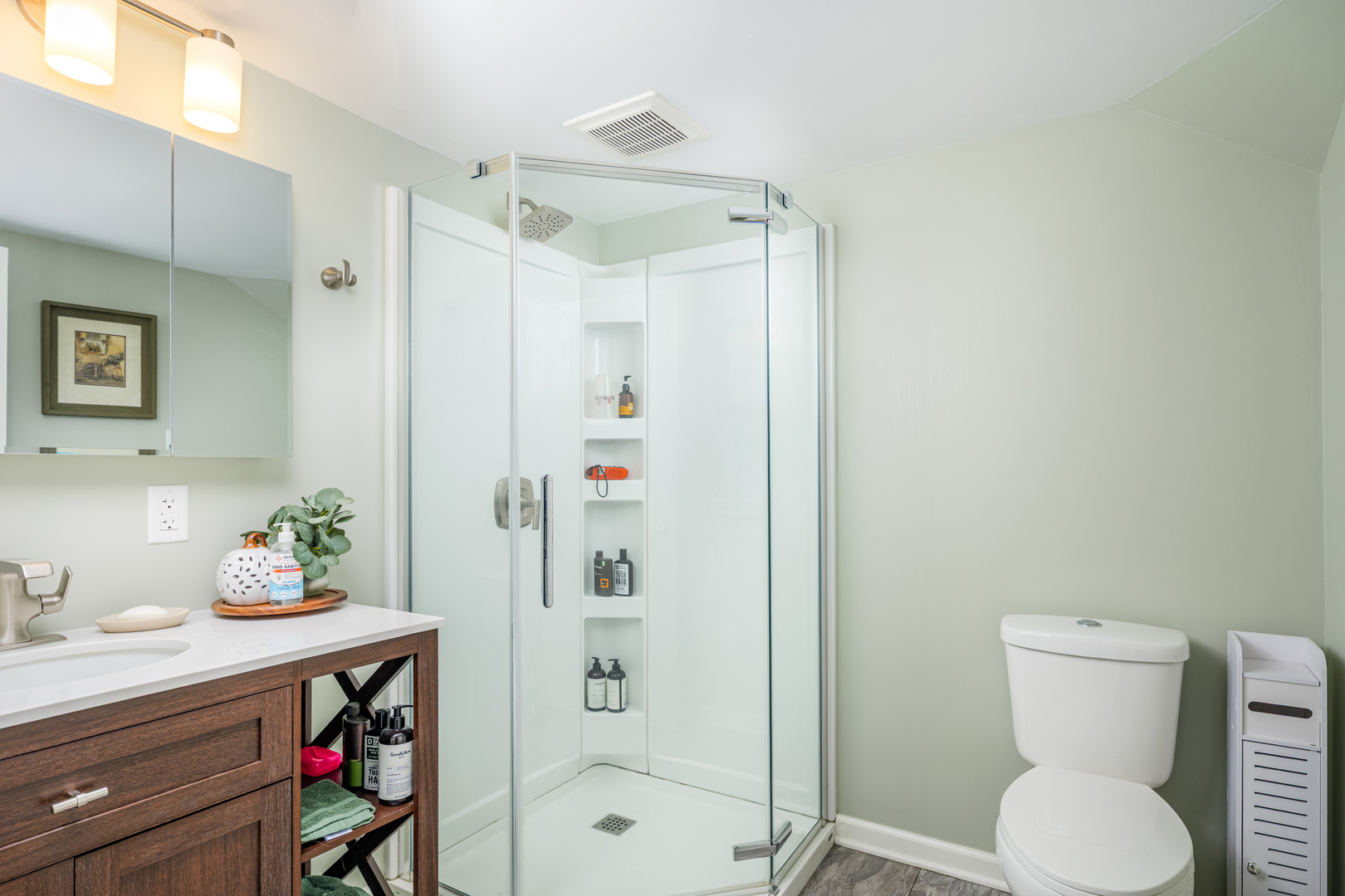 4609 Pershing Boulevard, Kenosha, WI 53144