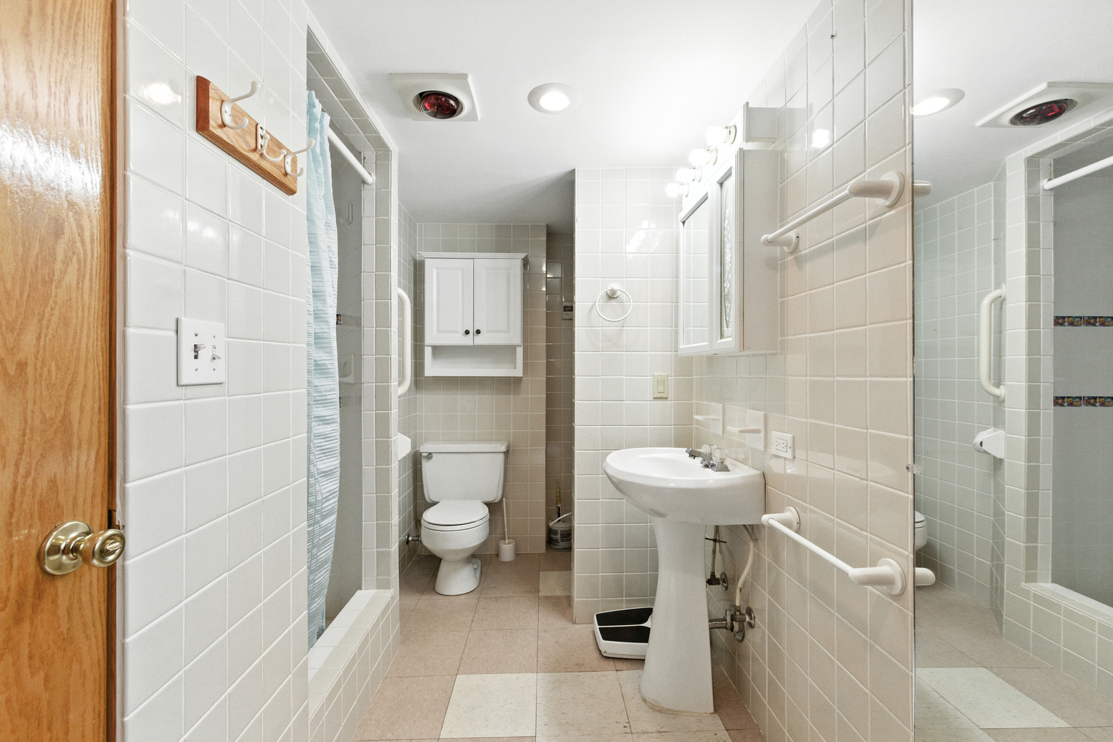 2515 Highland Avenue, Berwyn, IL 60402