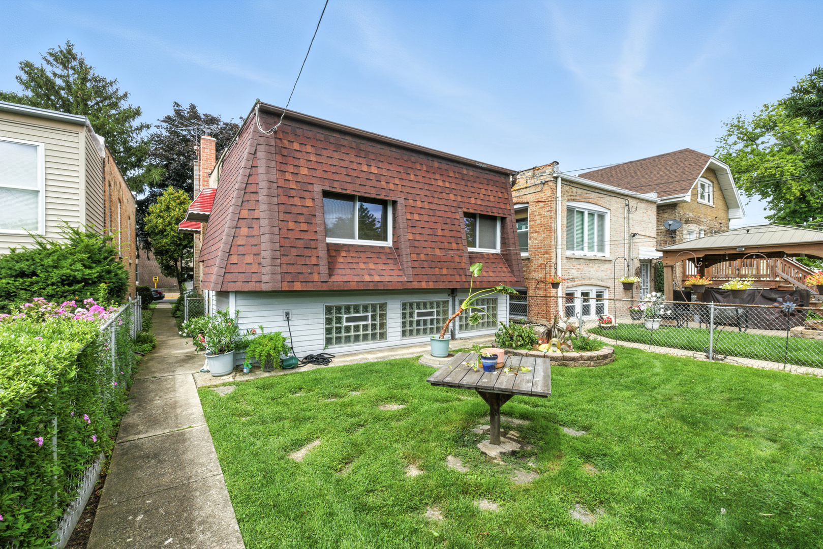 2515 Highland Avenue, Berwyn, IL 60402