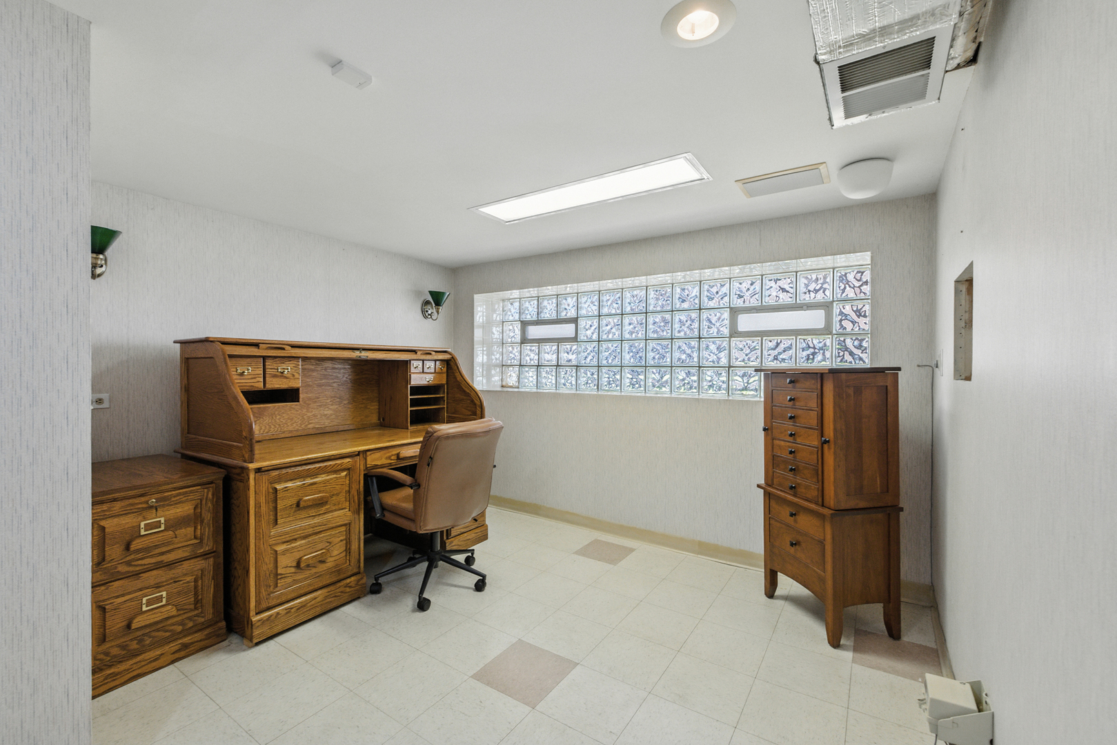 2515 Highland Avenue, Berwyn, IL 60402