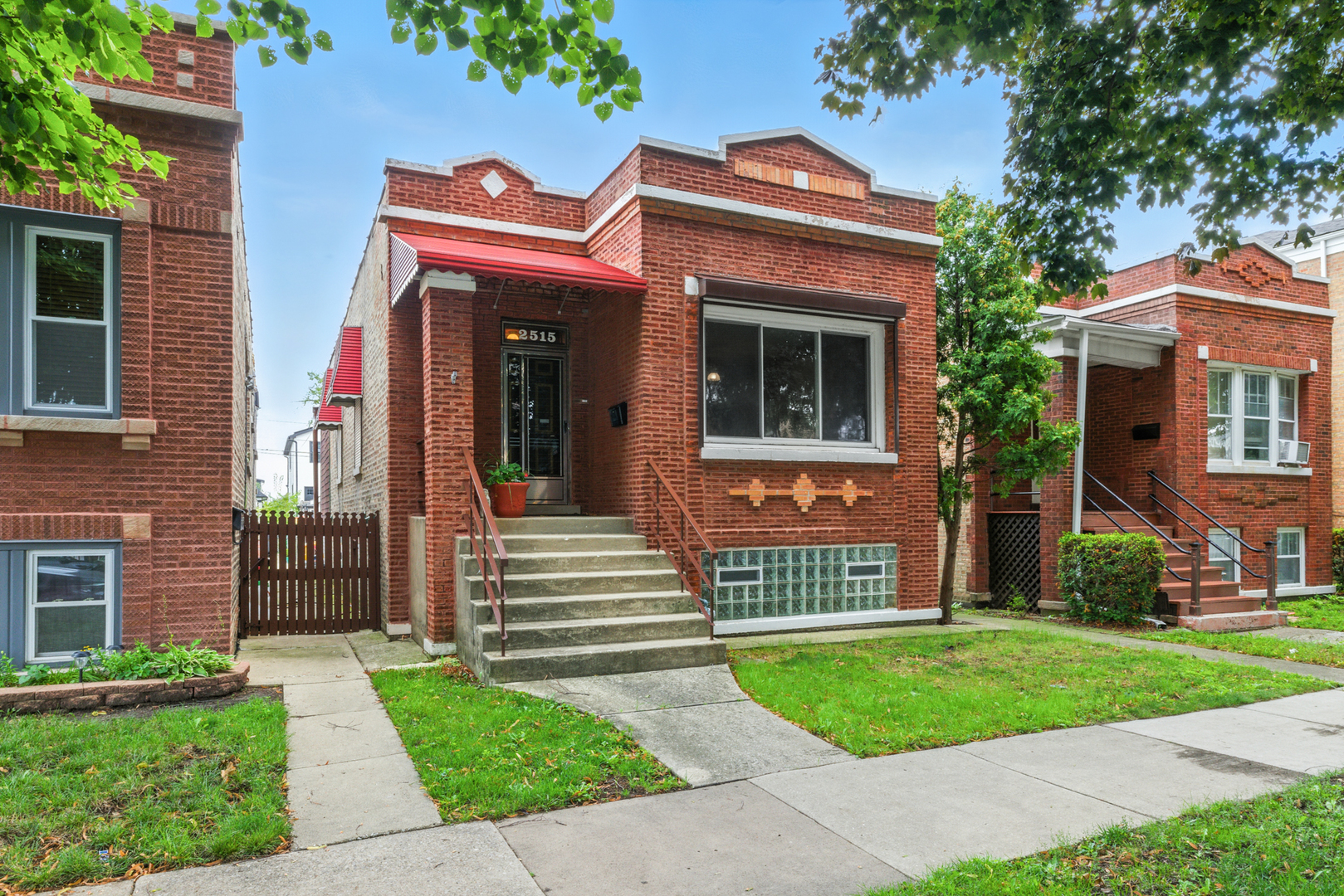 2515 Highland Avenue, Berwyn, IL 60402