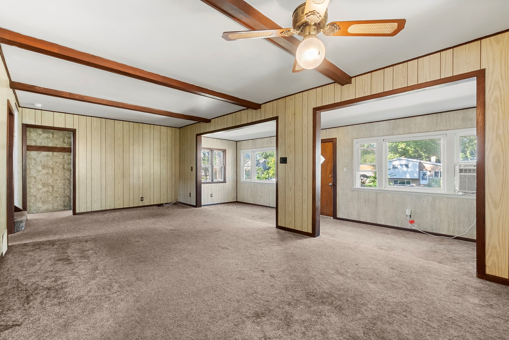 819 S Fairfield Avenue, Lombard, IL 60148