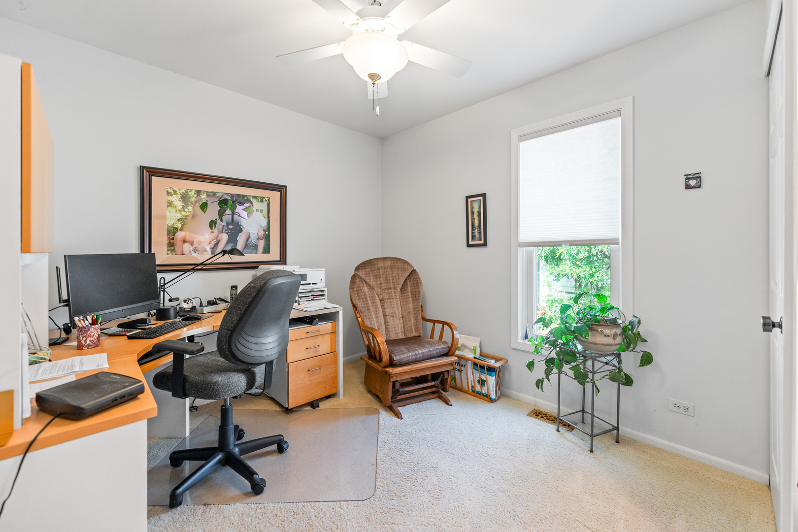 729 Hickory Lane, Carol Stream, IL 60188