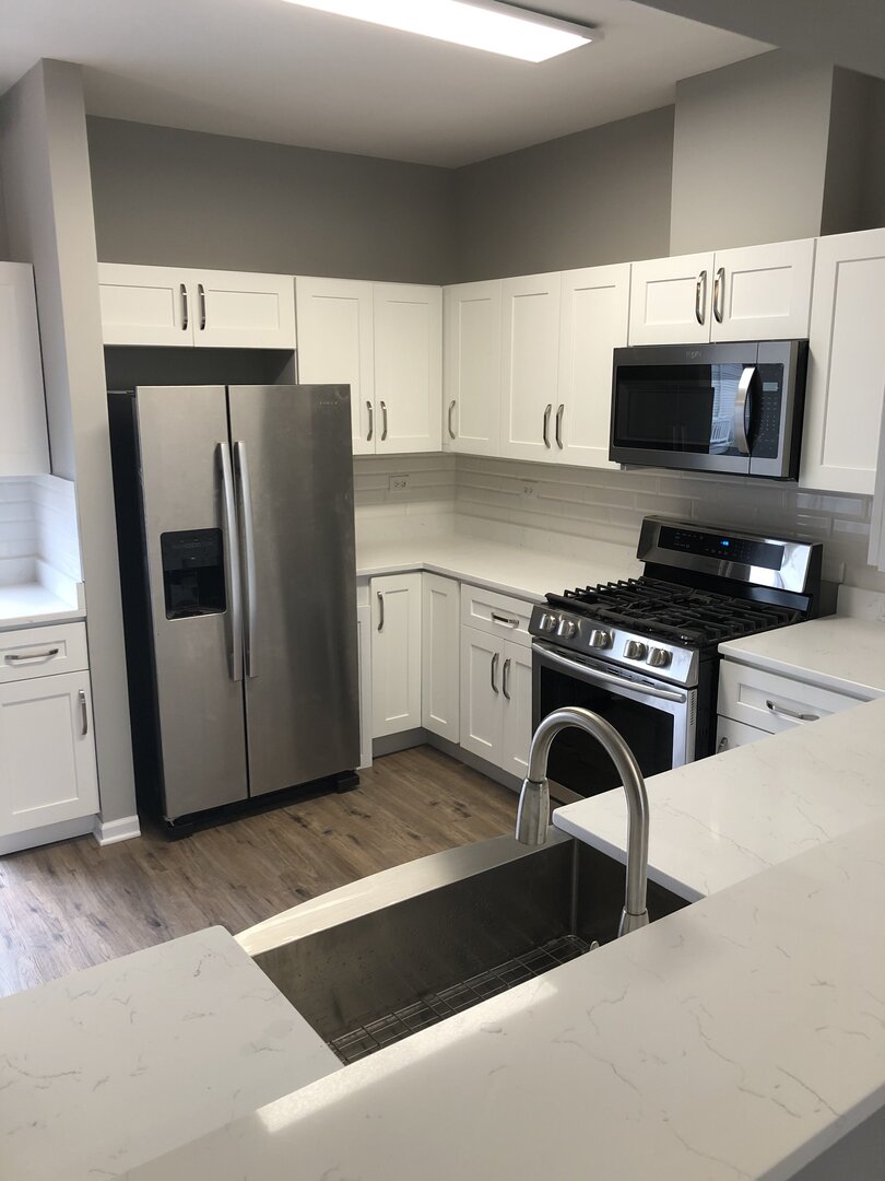 9365 HARRISON Street, Des Plaines, IL 60016