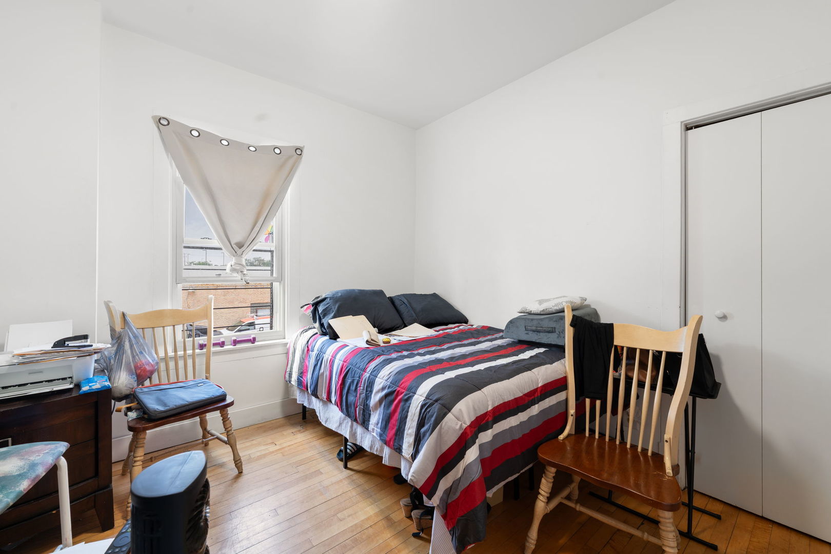 6021 S Archer Road, Summit, IL 60501