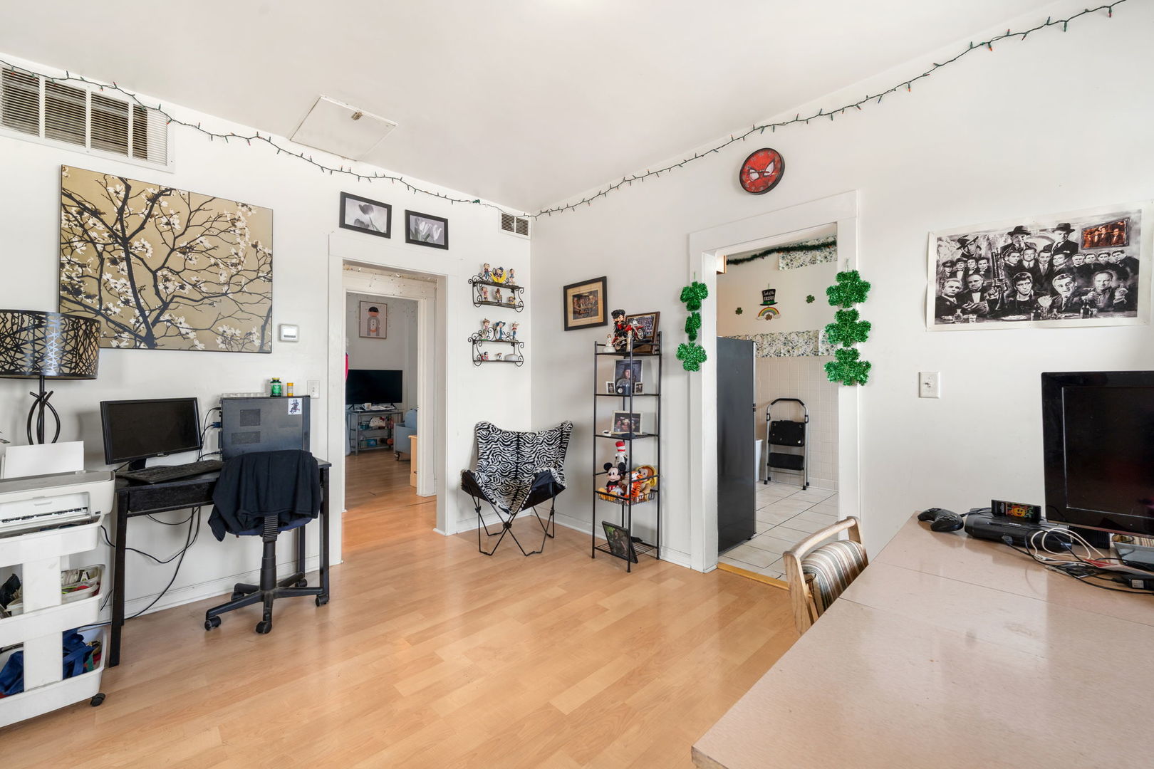 6021 S Archer Road, Summit, IL 60501