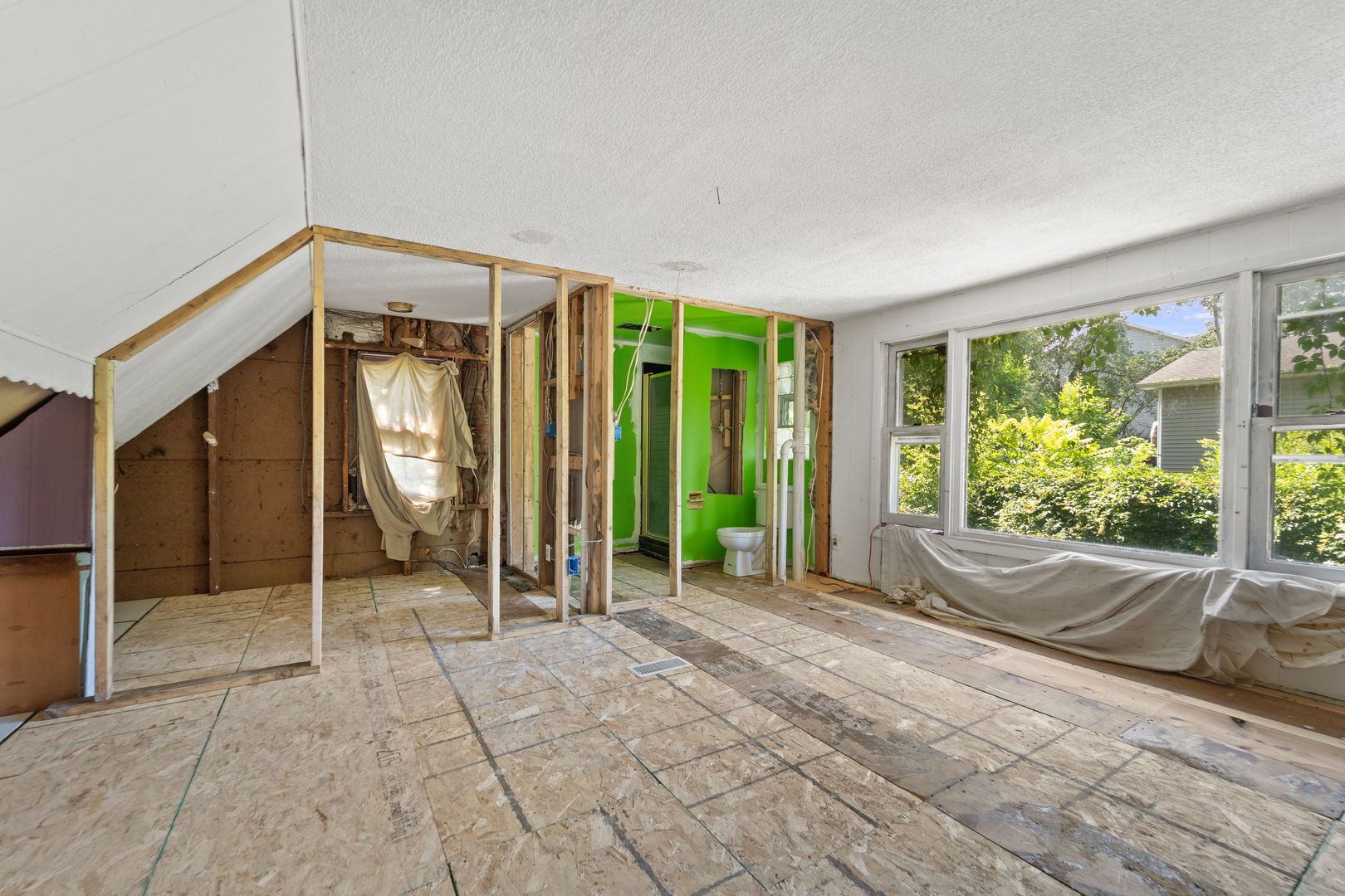 430 Elm Court, Twin Lakes, WI 53181