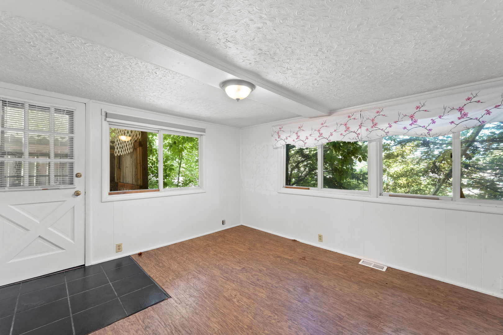 430 Elm Court, Twin Lakes, WI 53181