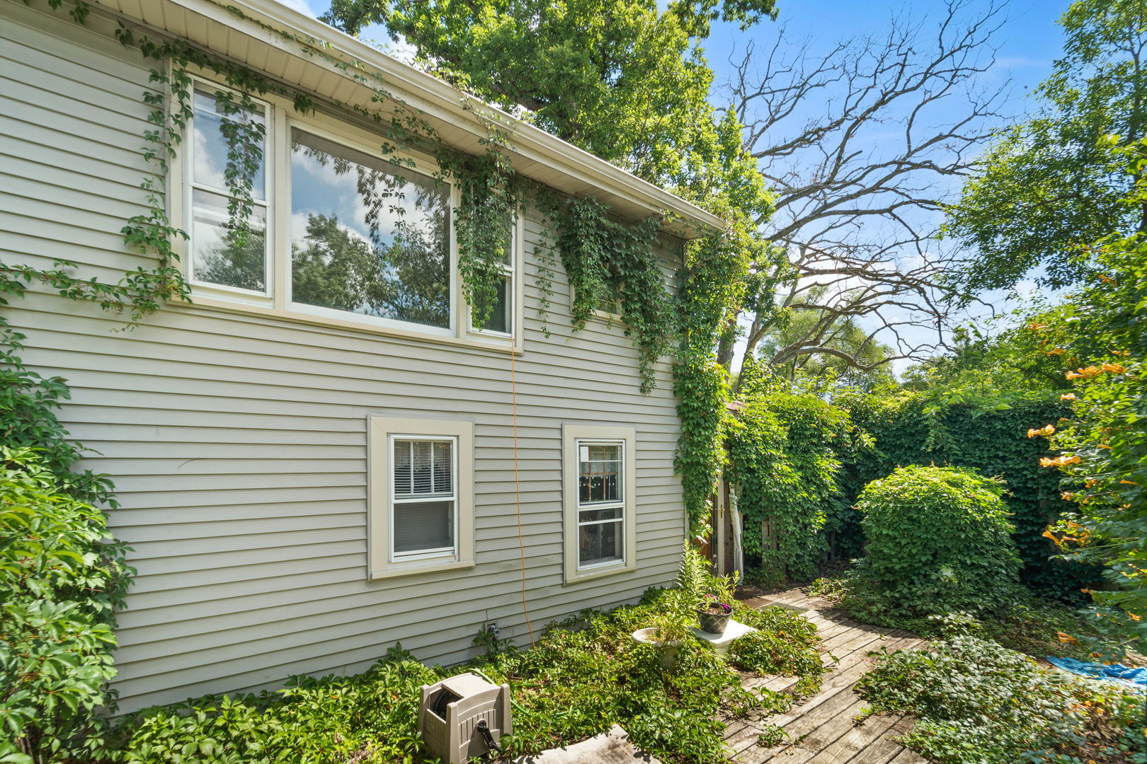 430 Elm Court, Twin Lakes, WI 53181