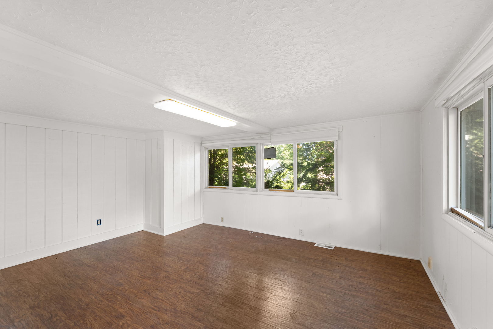 430 Elm Court, Twin Lakes, WI 53181