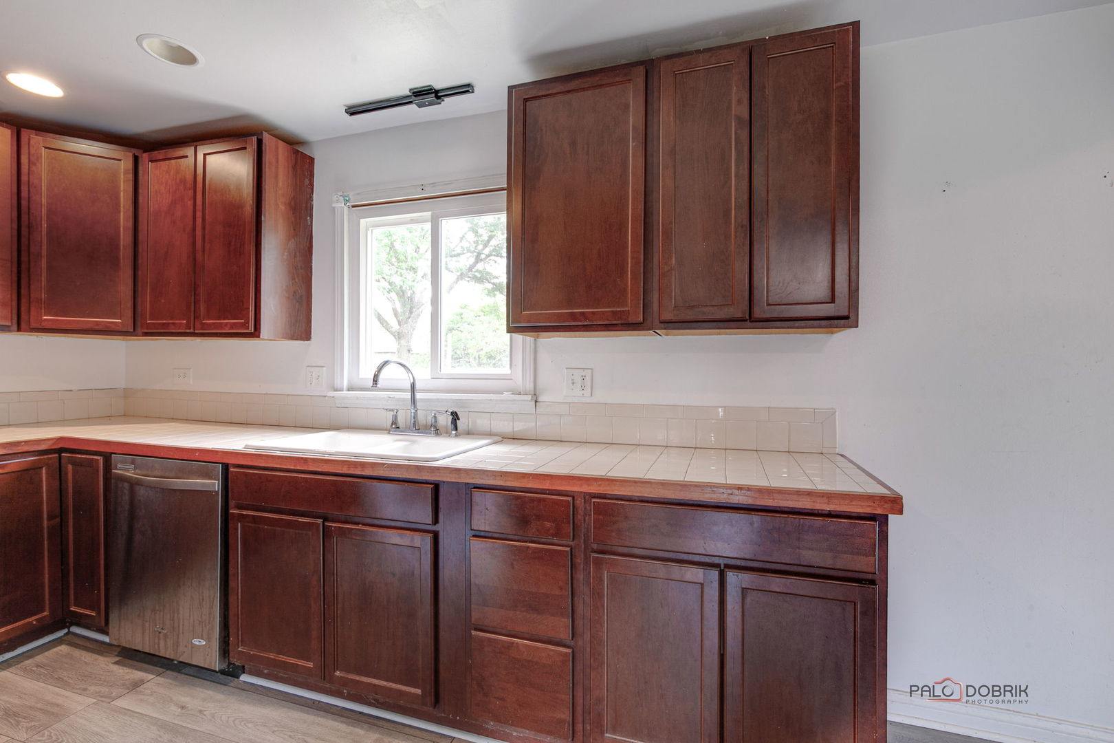 3003 Elizabeth Avenue, Zion, IL 60099