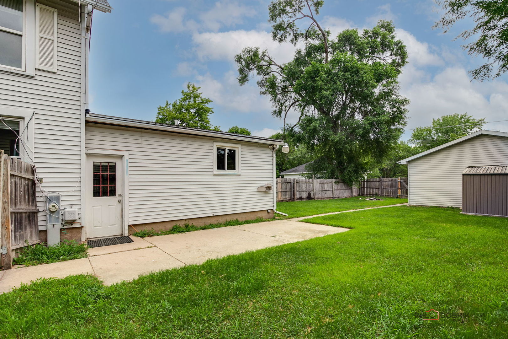 3003 Elizabeth Avenue, Zion, IL 60099