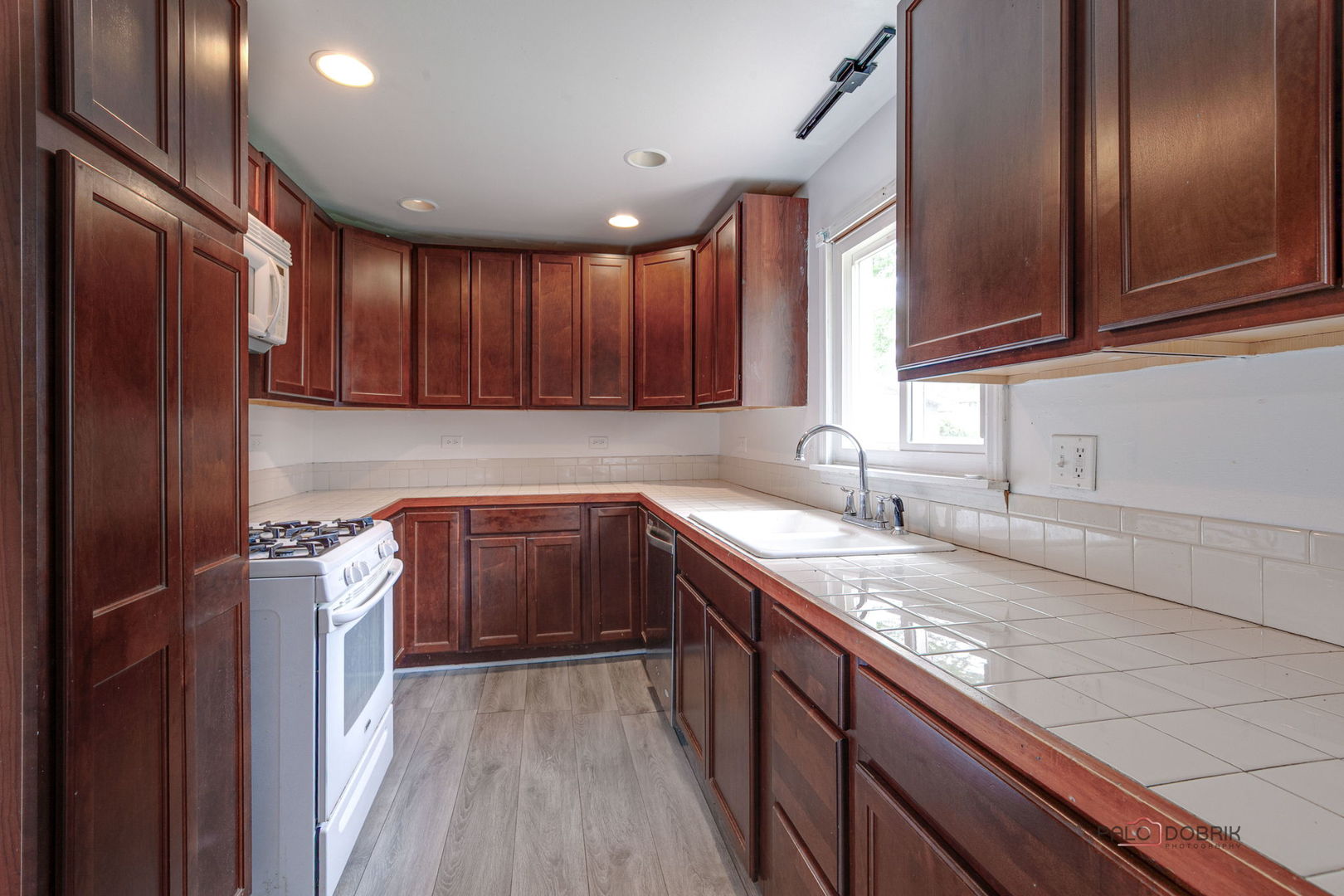 3003 Elizabeth Avenue, Zion, IL 60099