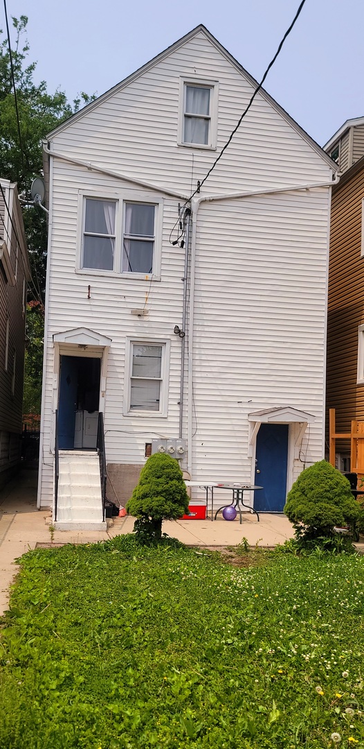 4751 S Hoyne Avenue, Chicago, IL 60609